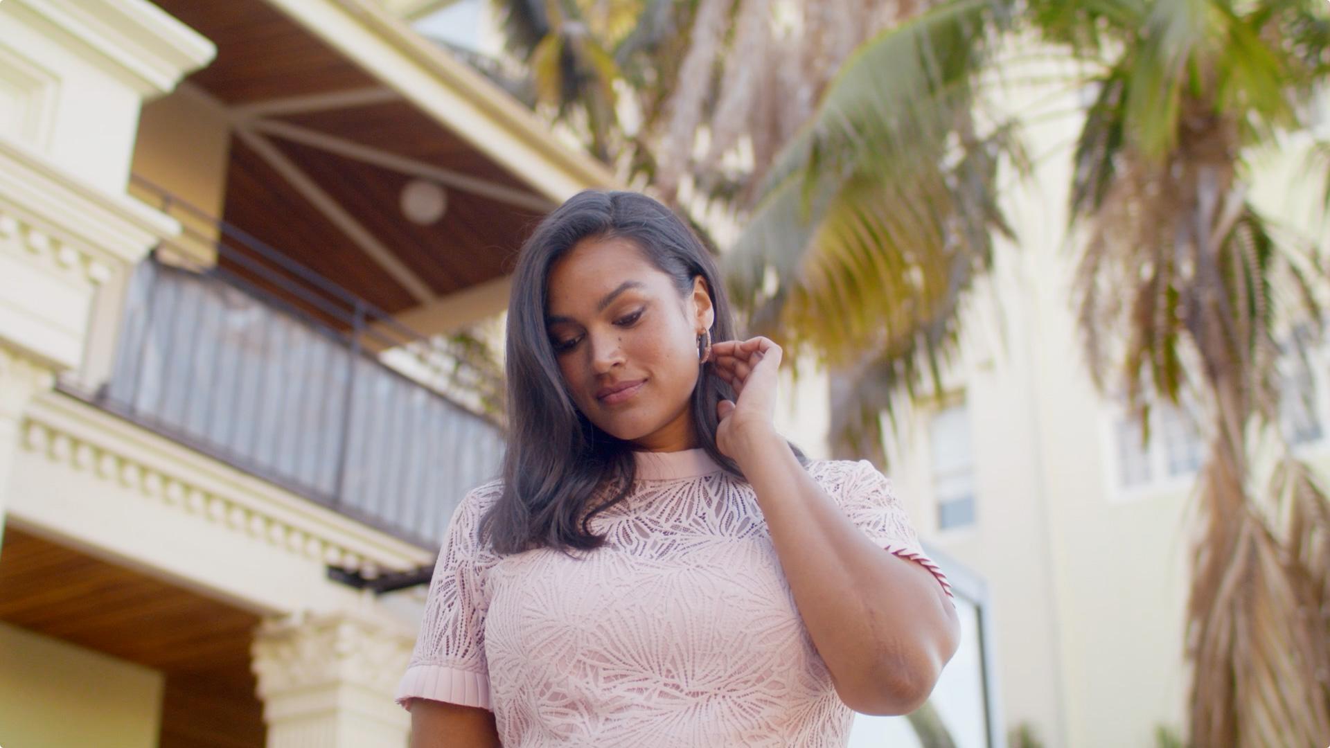 Forever New – Curve — production still
